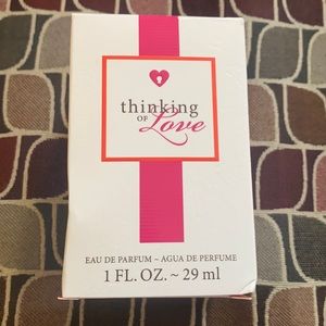 Mary Kay Thinking of Love perfume